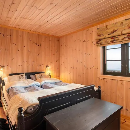 4 Bedroom Lovely In